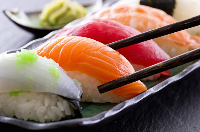 Cách ăn sushi chuẩn không phải ai cũng biết