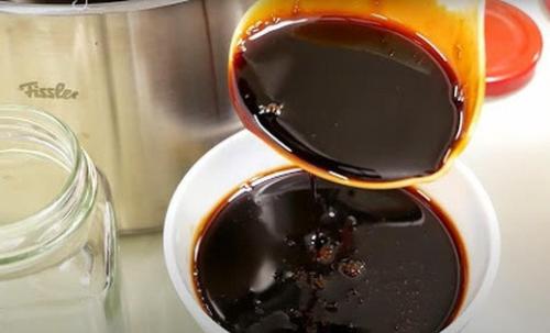 Cách cực dễ để chế thứ nước thần thánh cần cho mọi món kho, làm 1 lần dùng cả năm