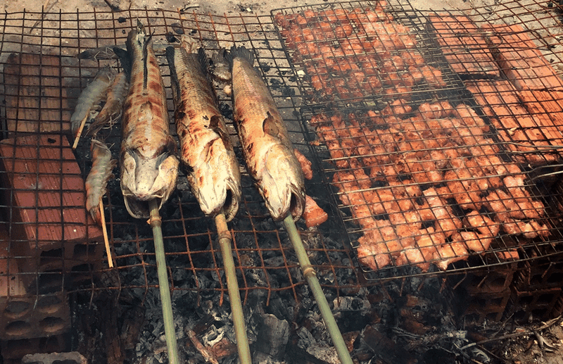 Cách để giảm nguy cơ ung thư khi nướng thịt