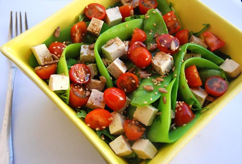 Cách làm 4 loại salad hấp dẫn, chống ngán ngày Tết