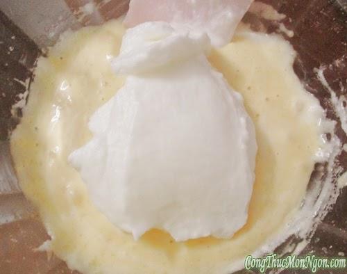 Cách làm bánh gato kem dừa tặng bé