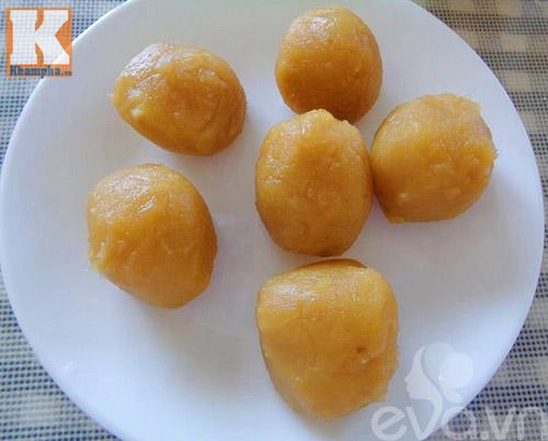 Cách làm bánh mochi bí đỏ dẻo ngon cho bữa sáng