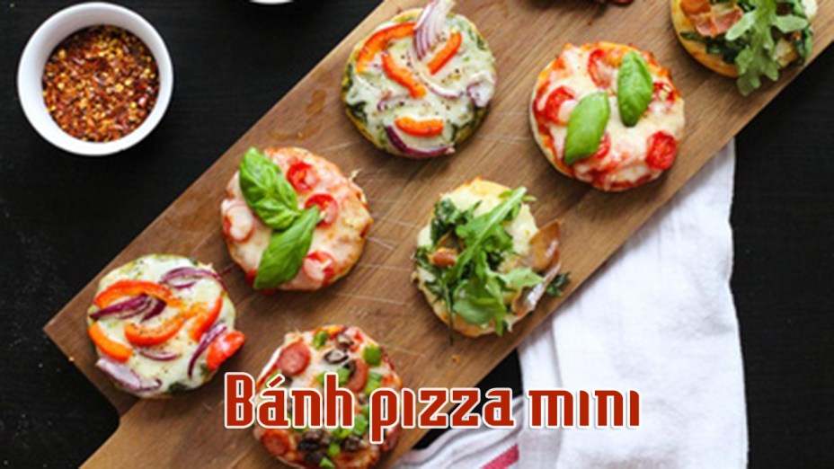 Cách làm bánh pizza mini đủ vị đãi cả nhà dịp cuối tuần