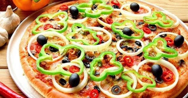 Cách làm bánh pizza tại nhà đơn giản thơm ngon ngây ngất