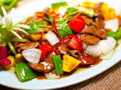 cach lam bo xao cay mon ngon an mot lan la nho mai Cách làm bò xào cay - món ngon ăn một lần là nhớ mãi...