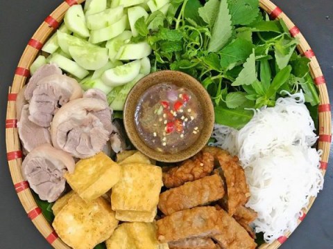 cach lam bun dau mam tom va pha nuoc cham ngon tuyet Cách làm bún đậu mắm tôm và pha nước chấm ngon tuyệt