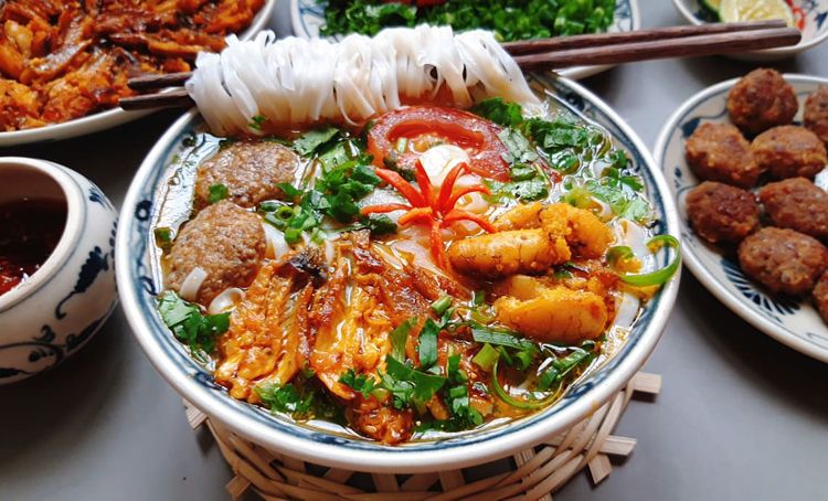 Cách làm canh cá Quỳnh Côi tại nhà