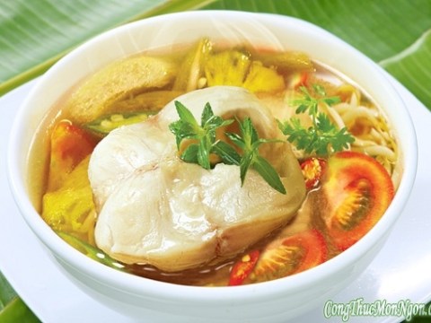 cach lam canh chua ca loc don gian ma thom ngon Cách làm canh chua cá lóc đơn giản mà thơm ngon