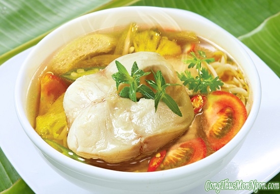 Cách làm canh chua cá lóc đơn giản mà thơm ngon