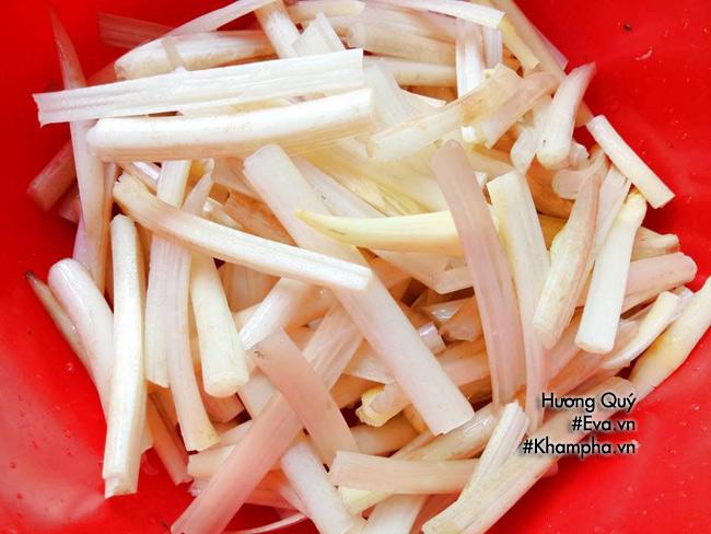 Cách làm gỏi dạ dày ngó sen chua ngọt dễ ăn