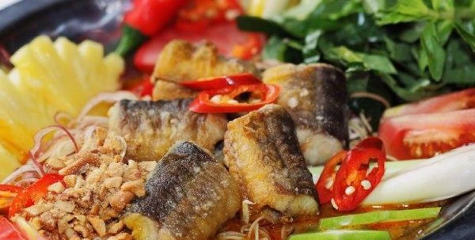 Cách làm hai món canh chua lươn ngon 'hết sẩy' cho ngày nắng