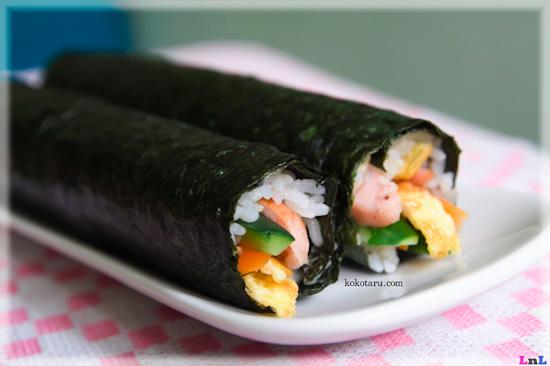 Cách làm Kimbap - món ăn Hàn Quốc !