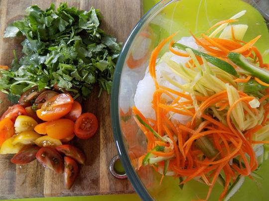 Cách làm làm gỏi bạch tuộc thơm ngon, bổ dưỡng đãi cả nhà
