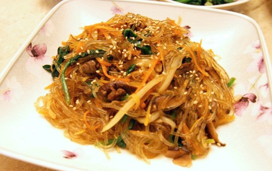 Cách làm miến xào khô Hàn Quốc ngon mê li