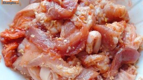 Cách làm món bún tôm thịt nướng đậm đà cho ngày cuối tuần