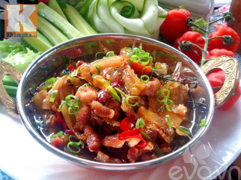 cach lam mon ca kho kho quet la mieng ngon com Cách làm món cá khô kho quẹt lạ miệng ngon cơm