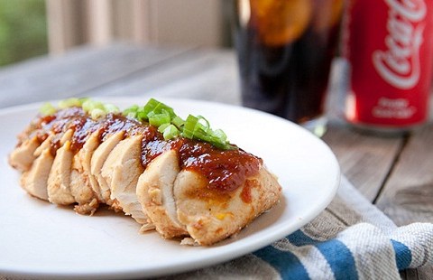 cach lam mon ga ham voi sot bbq coca cola cuc ngon Cách làm món gà hầm với sốt BBQ Coca Cola cực ngon