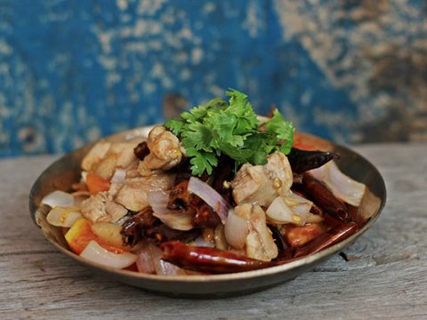 cach lam mon ga xao ot chua cay da mieng Cách làm món gà xào ớt chua cay đã miệng