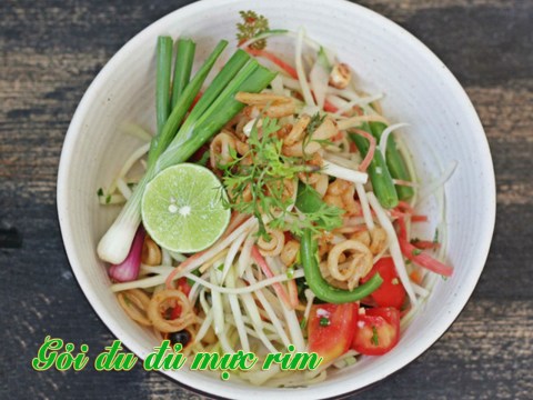 cach lam mon goi du du muc rim chua gion ngon mieng Cách làm món gỏi đu đủ mực rim chua giòn, ngon miệng