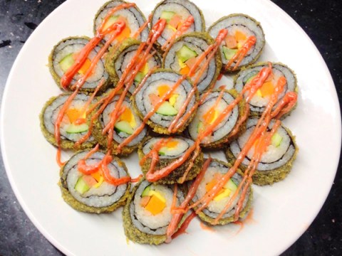 cach lam mon kimbap chien nong gion ngon da mieng Cách làm món kimbap chiên nóng giòn ngon đã miệng