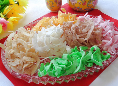 Cách làm món mứt dừa ngũ sắc ngon, đẹp cho tết Đinh Dậu
