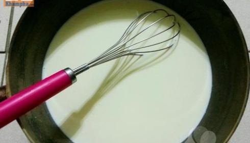Cách làm món thạch sữa mát lạnh xua tan nóng bức ngày hè