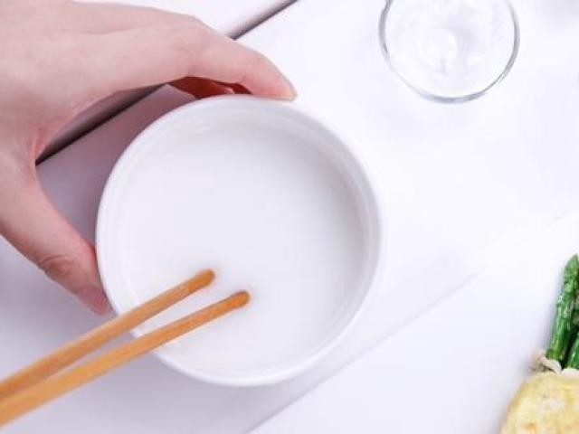 Cách làm món trứng cuộn nấm và măng tây đẹp mắt, ngon ngất ngây