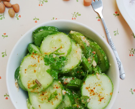 cach lam salad dua leo kieu thai sieu ngon ma don gian Cách làm salad dưa leo kiểu Thái siêu ngon mà đơn giản