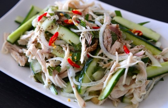 Cách làm salad thịt gà dưa chuột cực ngon cho bữa cơm