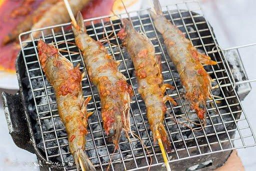 Cách làm tôm nướng muối ớt ngon, đơn giản tại nhà