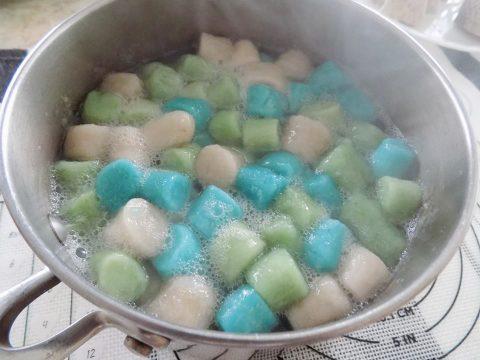 Cách nấu chè khoai môn dẻo dừa non tuyệt ngon