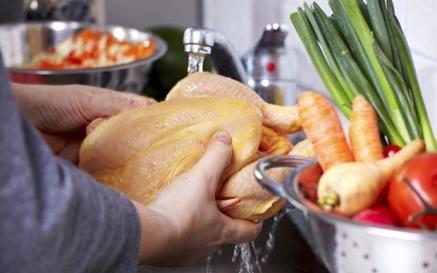 Cách nhận biết thực phẩm “tắm” chất vàng ô gây ung thư