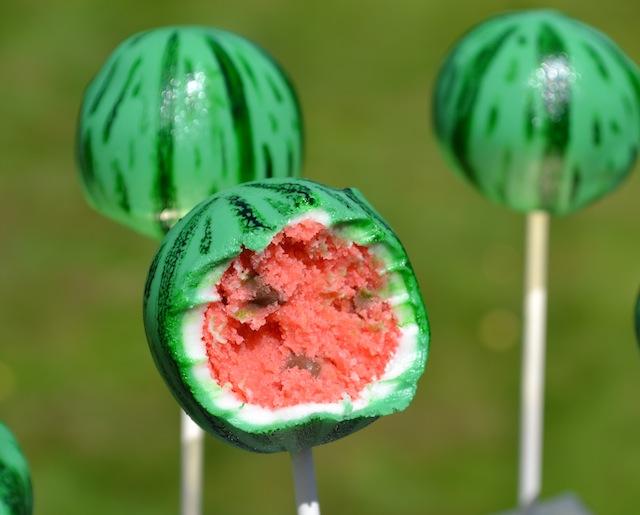 Cakepop dưa hấu quá đẹp, quá ngon mà không khó làm