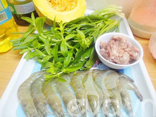 Canh bí đỏ nấu tôm thịt