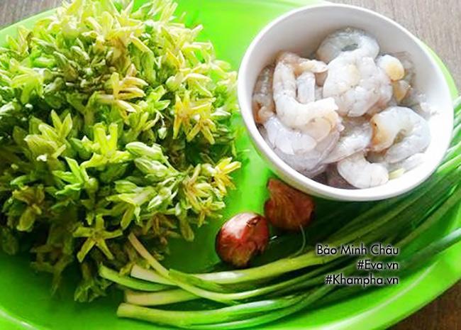 Canh bông thiên lý nấu tôm ngon mát cho ngày nắng