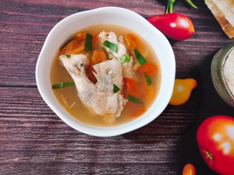 canh ca dieu hong nau ngot ngot mat cho com chieu Canh cá diêu hồng nấu ngót ngọt mát cho cơm chiều