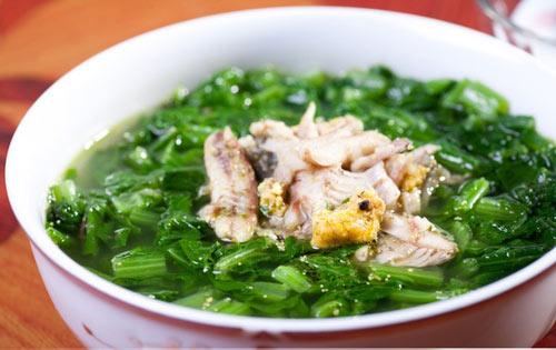 Canh cải xanh cá rô đồng