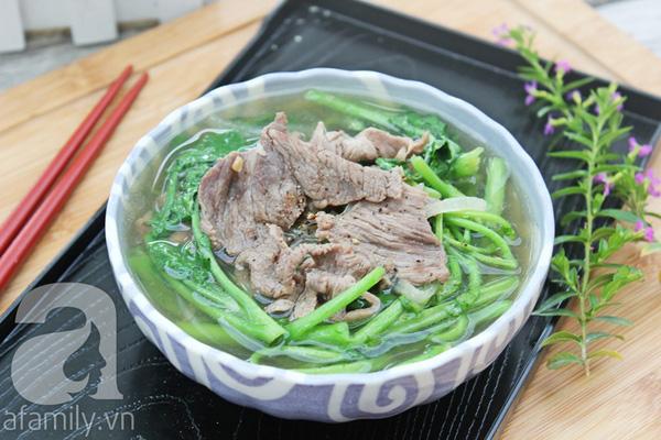 Canh cải xoong nấu thịt bò