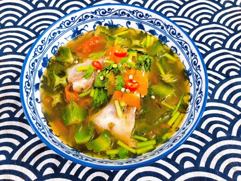 canh chua dau ca dieu hong nau dau rong Canh chua đầu cá diêu hồng nấu đậu rồng