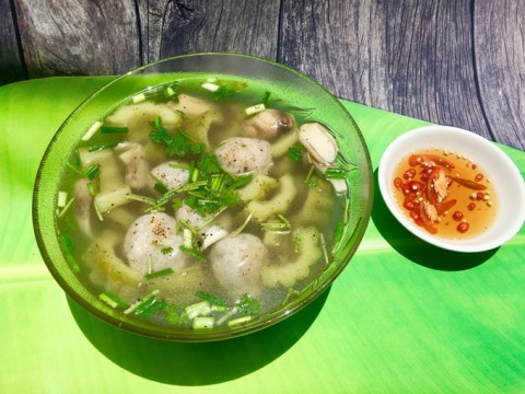 canh kho qua ca thac lac Canh khổ qua cá thác lác