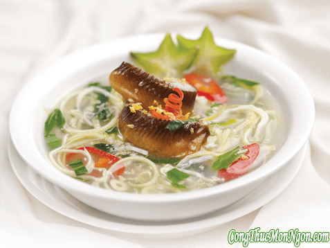 canh luon nau bap chuoi hot mon an la mieng thom ngon boi bo khi huyet Canh lươn nấu bắp chuối hột: món ăn lạ miệng, thơm ngon, bồi bổ khí huyết