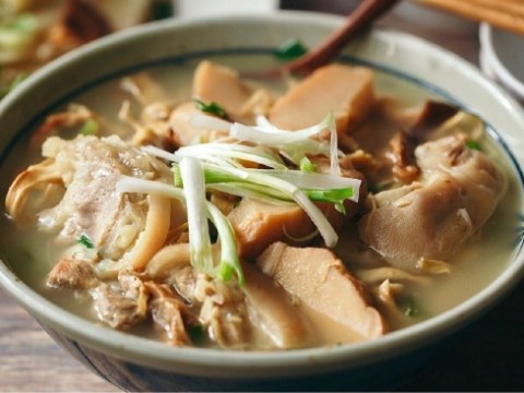 canh mang luoi lon Canh măng lưỡi lợn