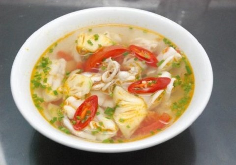 canh muc nau dua ngot thom hap dan Canh mực nấu dứa ngọt thơm hấp dẫn