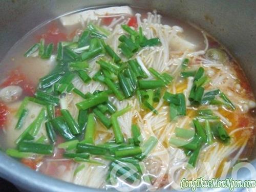 Canh ngao đậu phụ nấu nấm