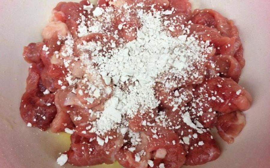 Canh rau củ nấu thịt bò ngon miệng đủ chất chỉ trong 1 món duy nhất