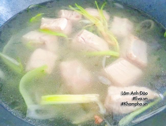 Canh sườn chua ngọt dễ nấu, dễ ăn