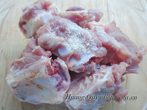 Canh sườn hầm rau củ bổ dưỡng
