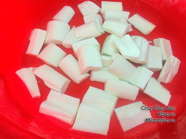 Canh sườn nấu khoai mì thơm ngon lạ miệng ngày đông