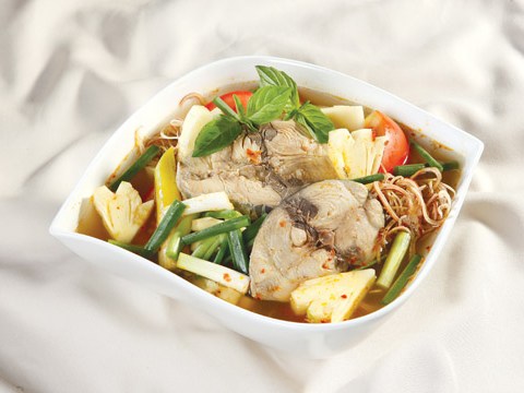 canh thom ca ngu Canh thơm cá ngừ