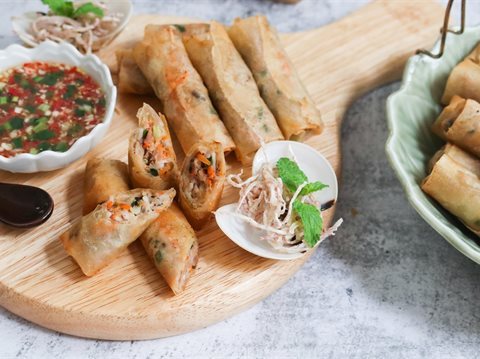 cha gio ngheu khoai mon Chả giò nghêu khoai môn